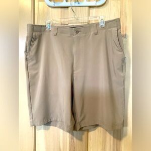 Ben Hogan Tan Khaki  Golf Shorts 38